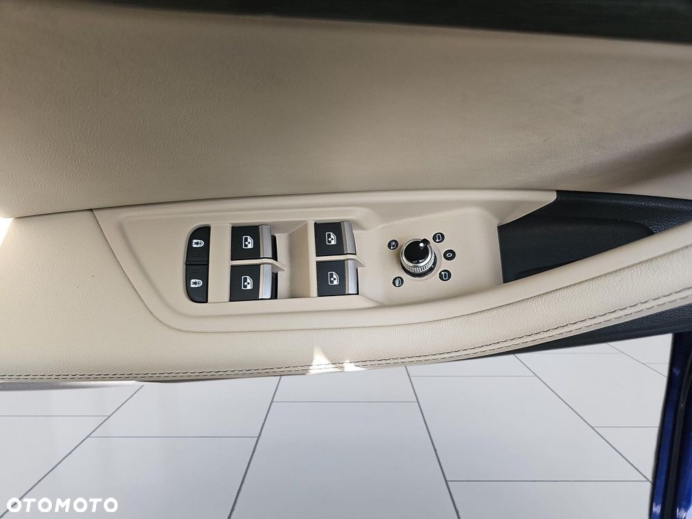 Audi A4 Limousine - 18