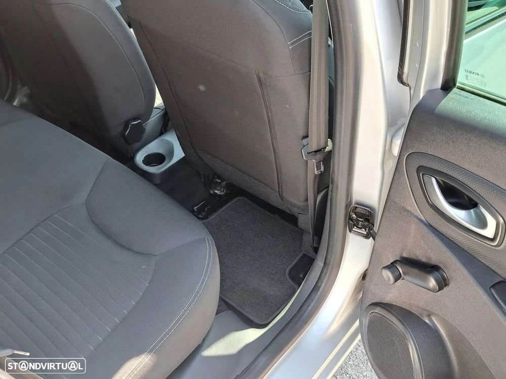 Renault Clio 0.9 TCe Limited Edition - 24