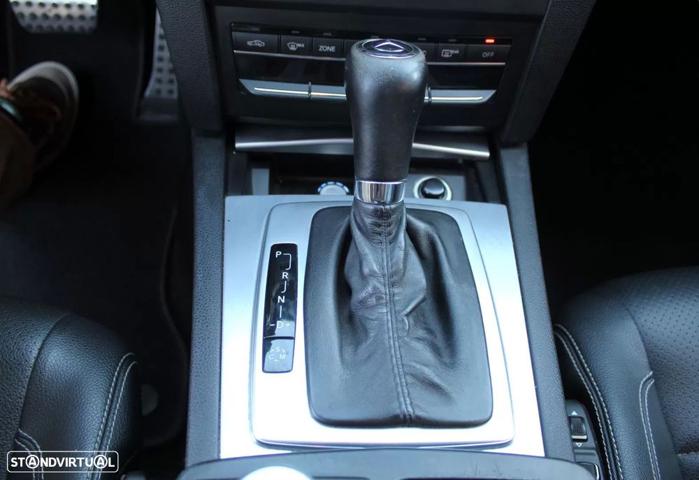 Mercedes-Benz E 250 CGI Elegance BlueEfficiency - 10