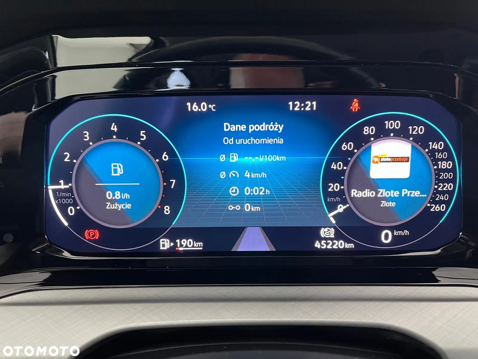 Volkswagen Golf VIII 1.5 TSI EVO Life - 24