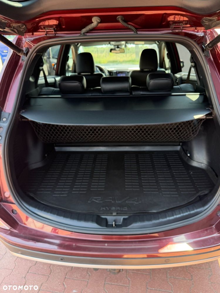 Toyota RAV4 Hybrid Premium 4x4 - 5