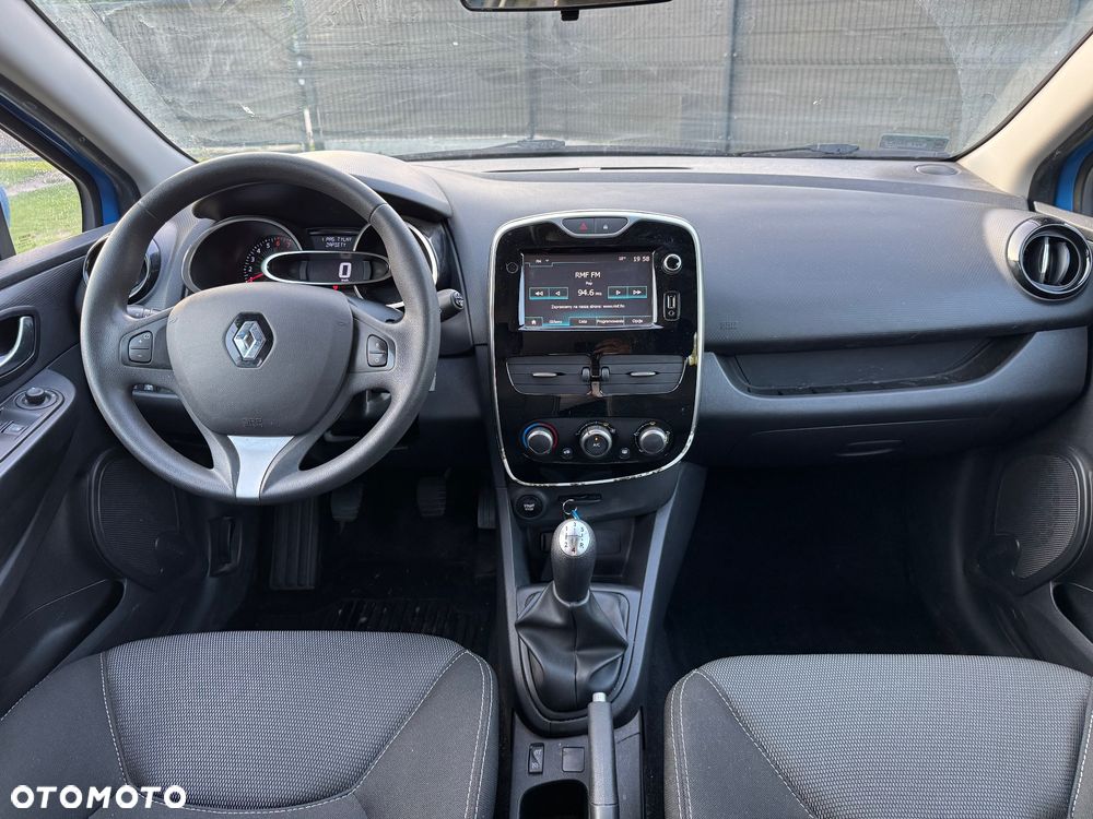 Renault Clio 1.2 16V Life - 11