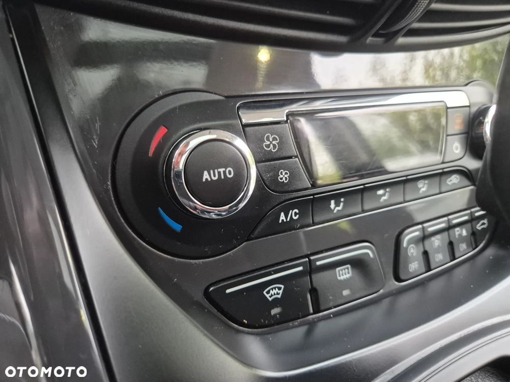 Ford Kuga 2.0 TDCi 4x4 Titanium - 31
