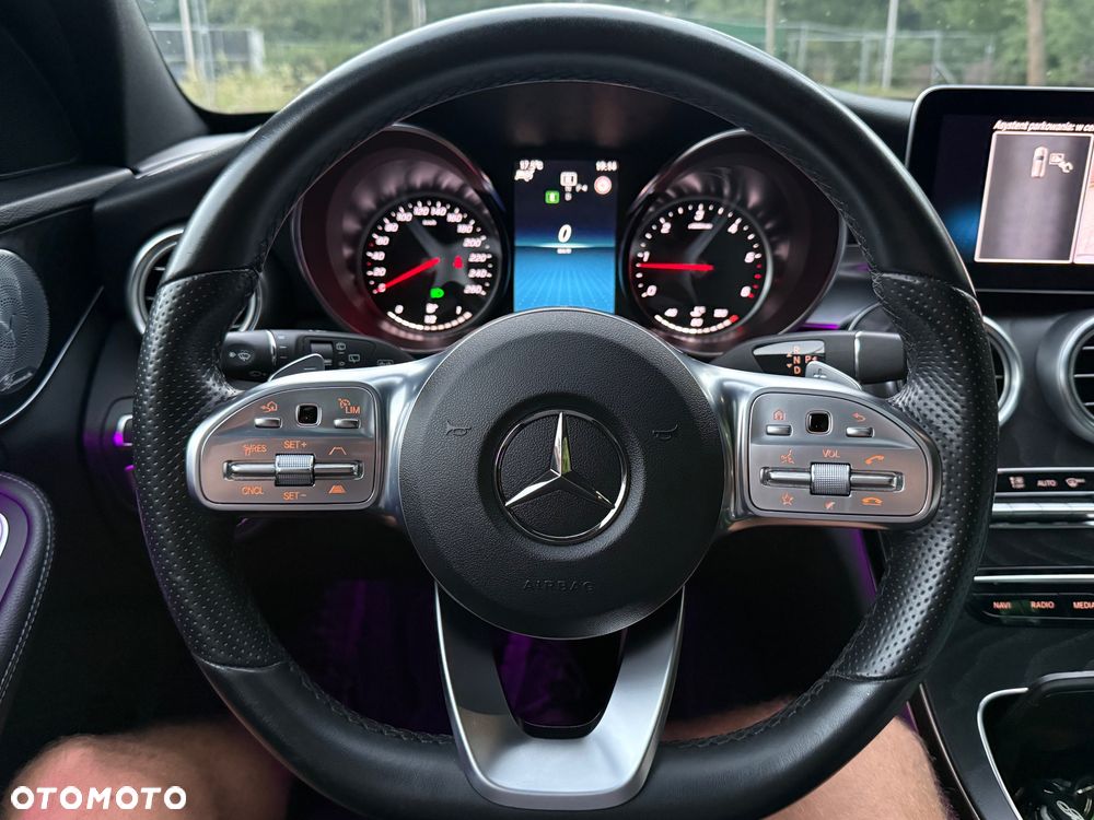 Mercedes-Benz Klasa C 300 d 4MATIC 9G-TRONIC - 15