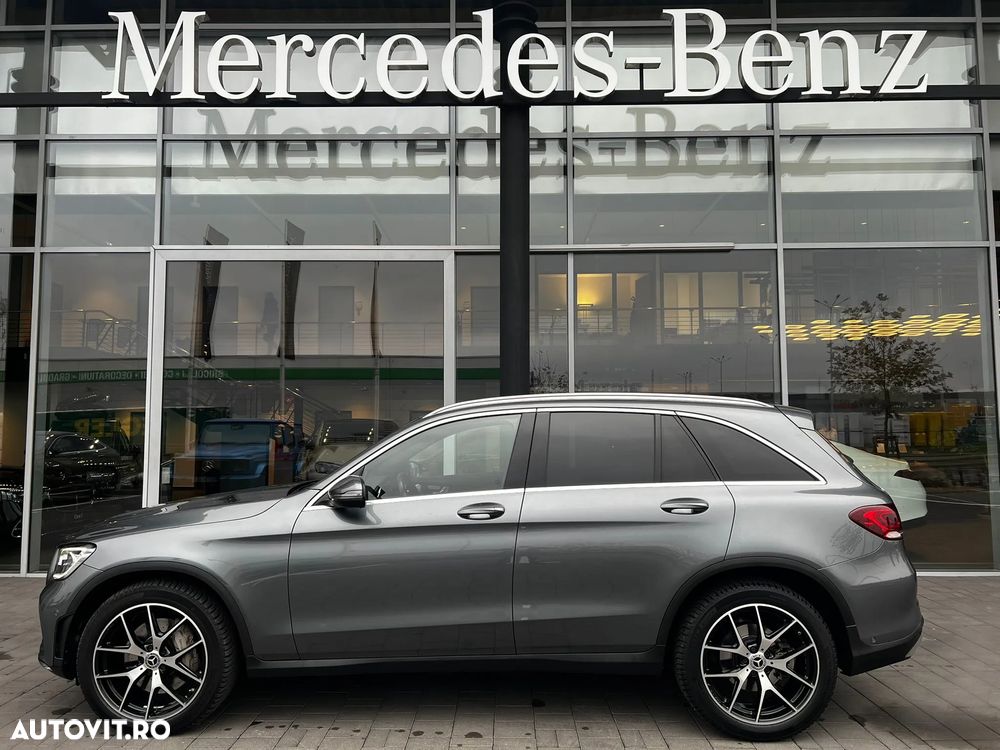 Mercedes-Benz GLC 220 d 4Matic 9G-TRONIC AMG Line - 2