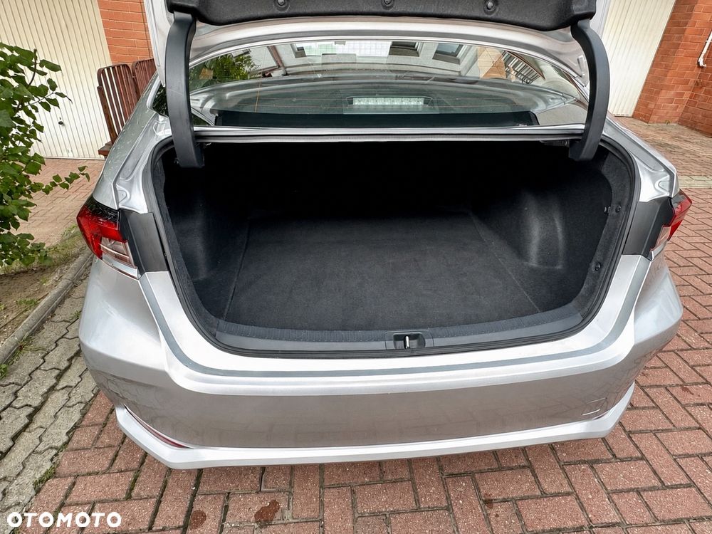 Toyota Corolla 1.6 Comfort - 5