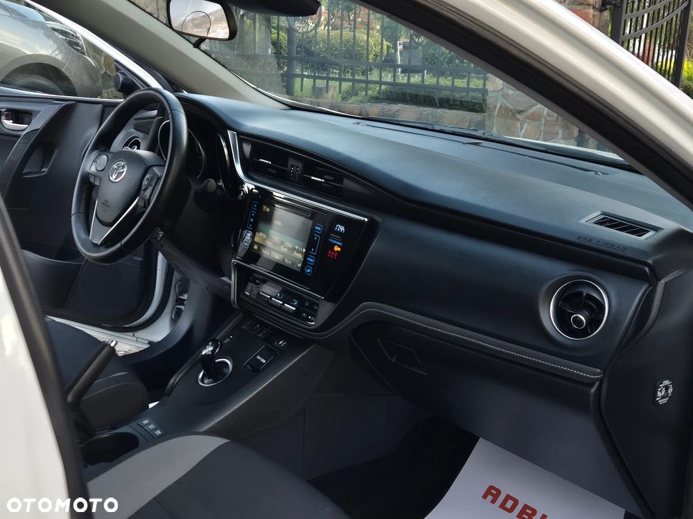 Toyota Auris - 20