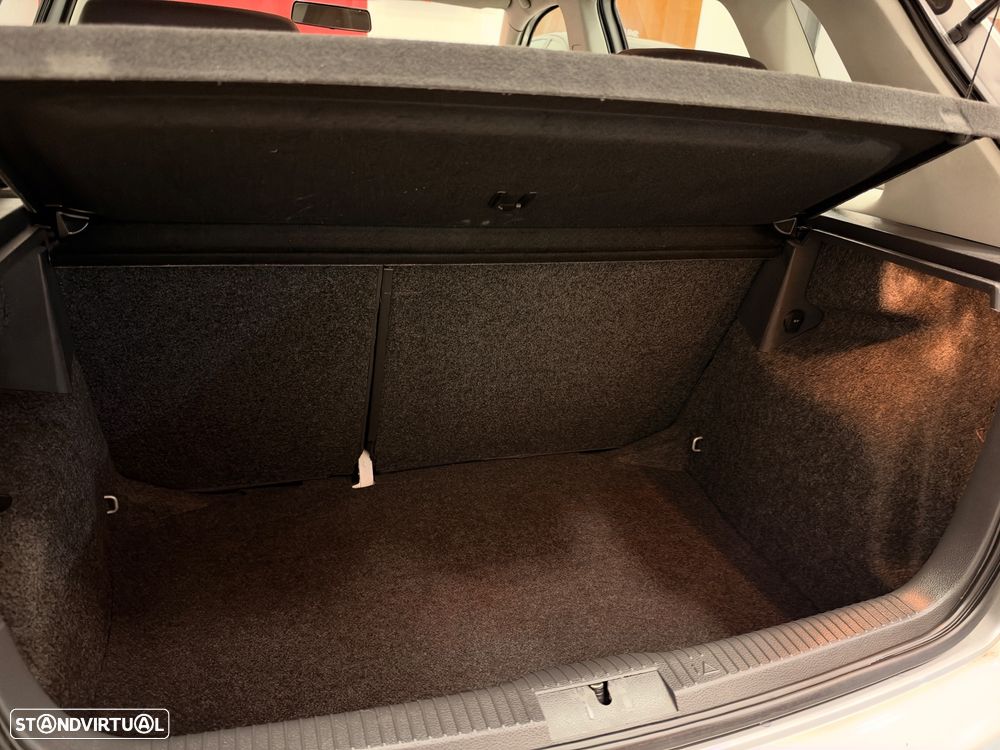VW Polo - 9