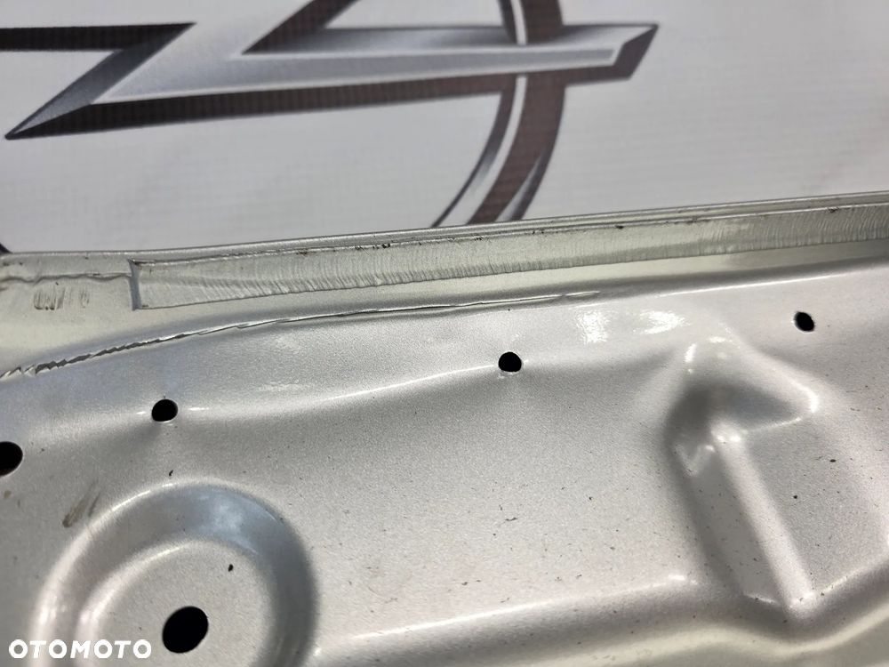 FORD ECOSPORT MK2 II LIFT 17- ŁADNA MASKA / POKRYWA SILNIKA SREBRNA , NR AUKCJI MAS32 - 39