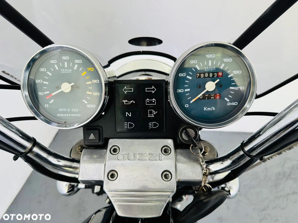 Moto Guzzi California - 11
