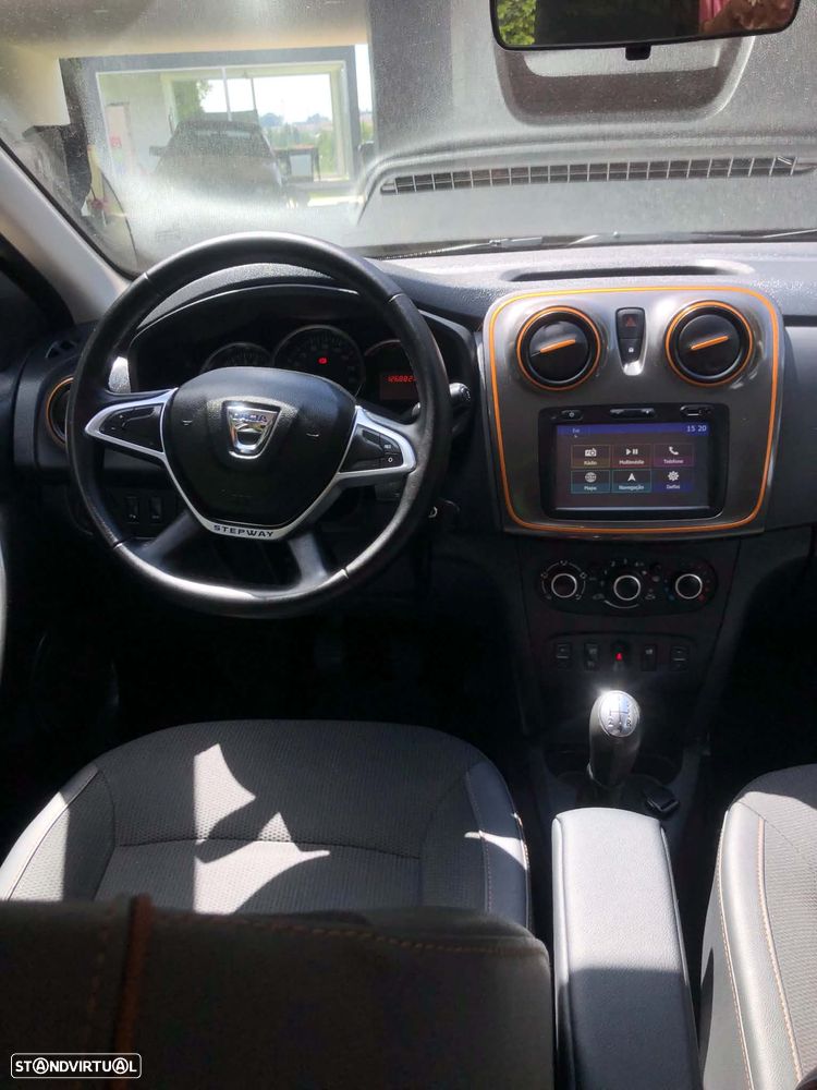 Dacia Sandero Stepway TCe 90 (S&S) Prestige - 19