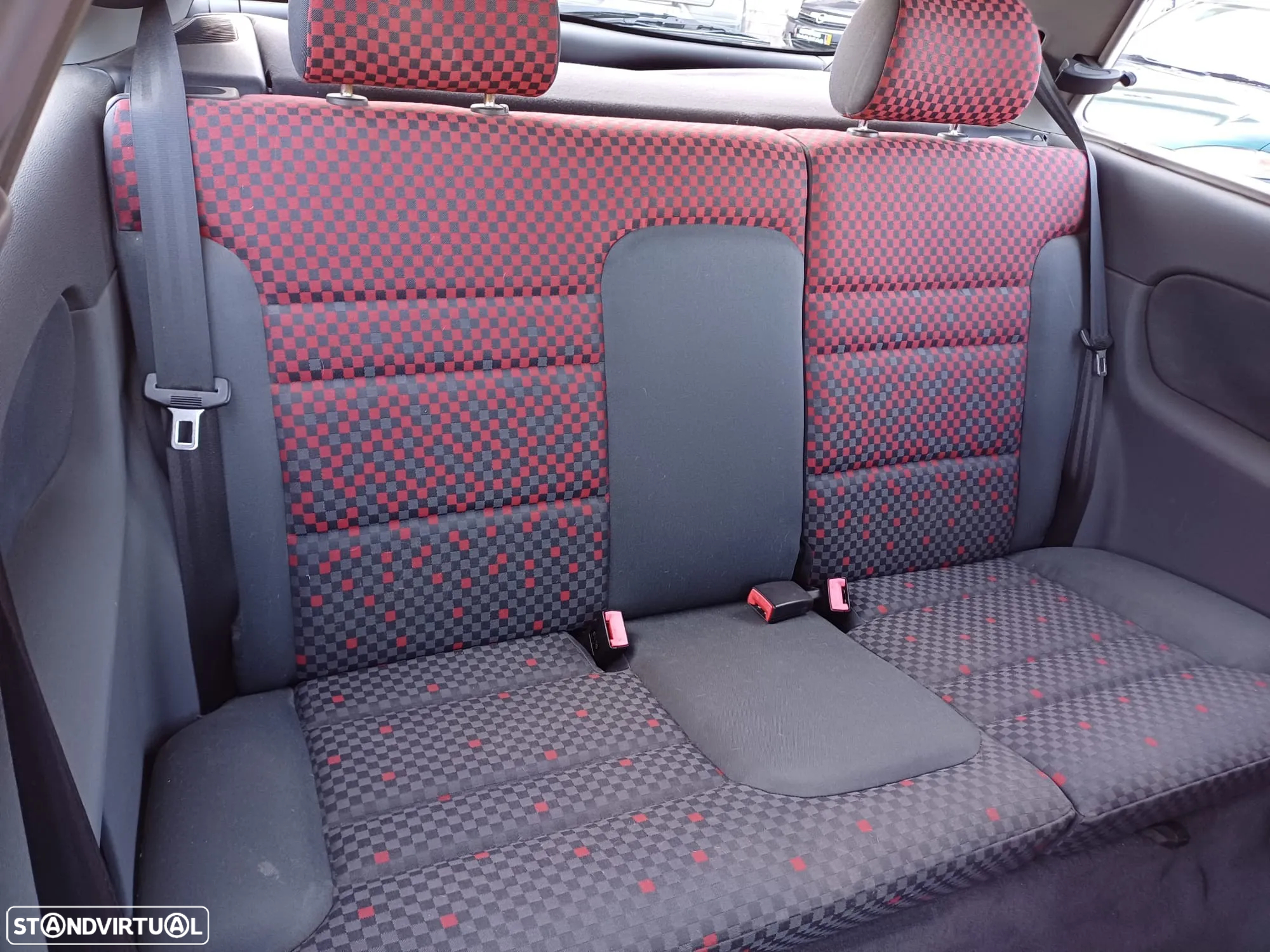 Audi A3 1.6 - 6