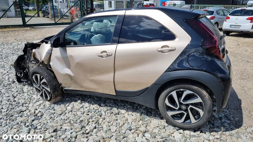 Toyota Aygo X S-CVT Air Style - 3