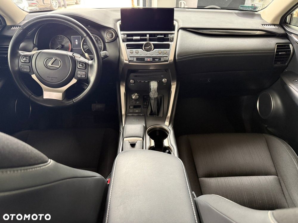 Lexus NX - 17