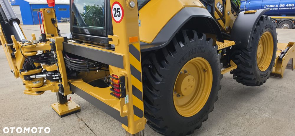 Caterpillar 444 tylko 822 mth!!! jak nowa - 16