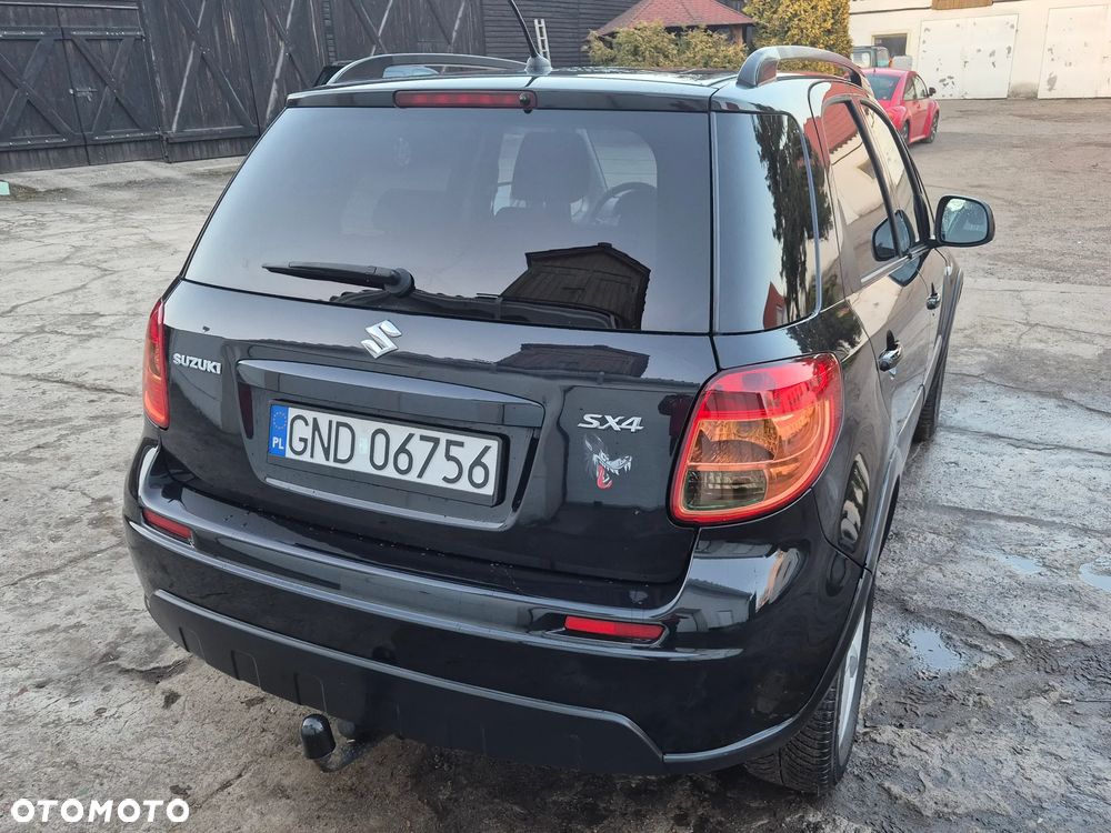 Suzuki SX4 1.6 VVT 4x2 Comfort - 4