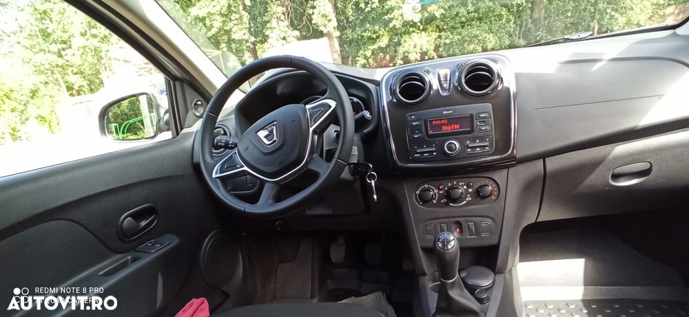 Dacia Logan 1.0 SCe SL PLUS - 11
