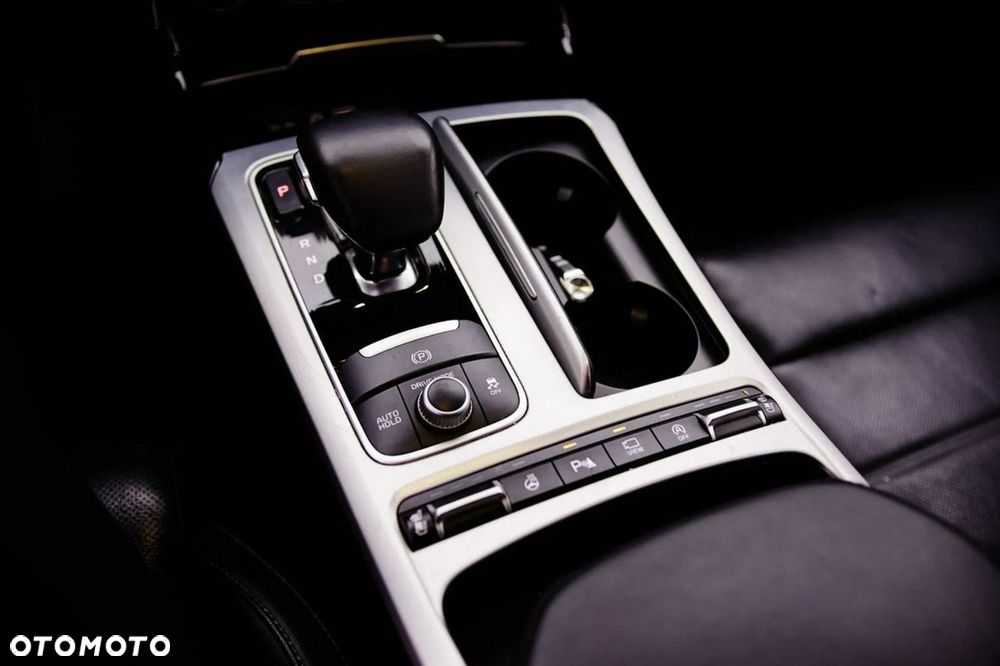Kia Stinger 2.2 CRDI GT Line - 24