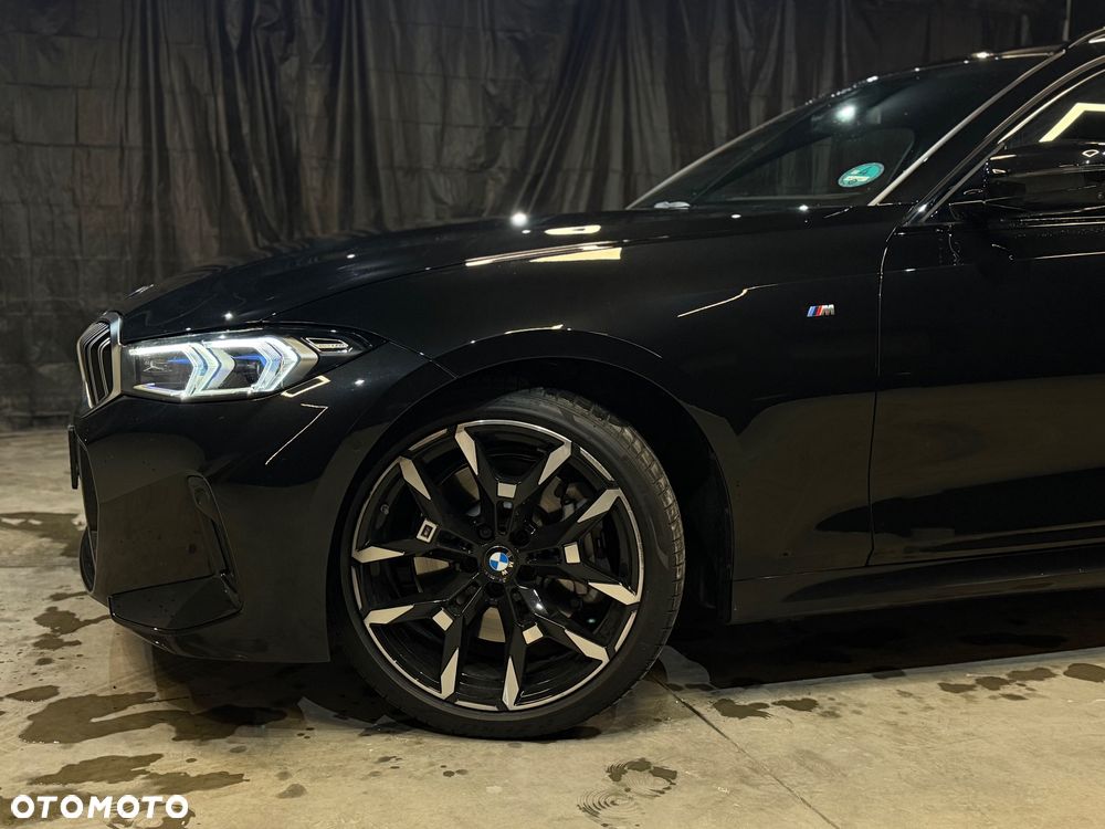 BMW Seria 3 330d xDrive mHEV M Sport - 3