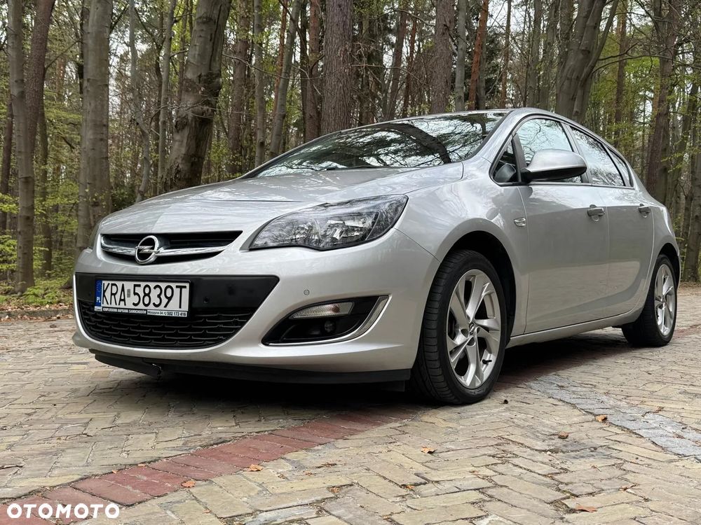 Opel Astra - 2