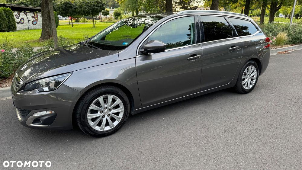 Peugeot 308 1.2 PureTech Allure S&S - 2