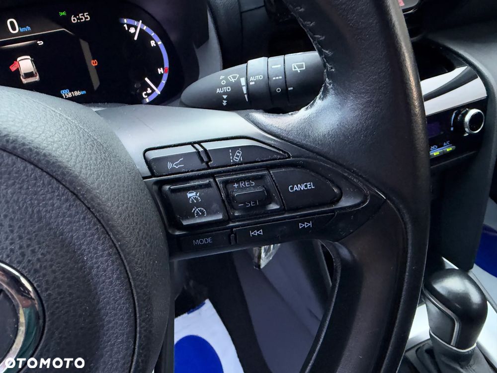 Toyota Yaris Cross Hybrid 1.5 Comfort - 24