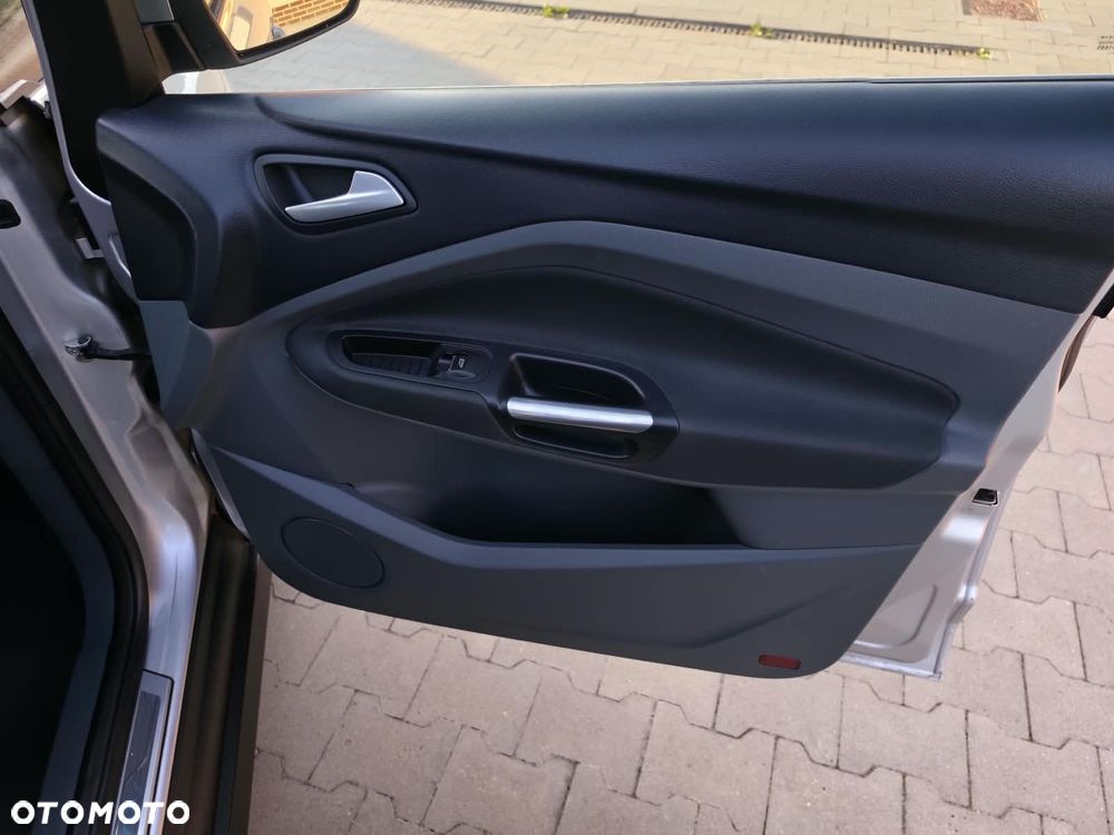 Ford Grand C-MAX 2.0 TDCi Titanium MPS6 - 19
