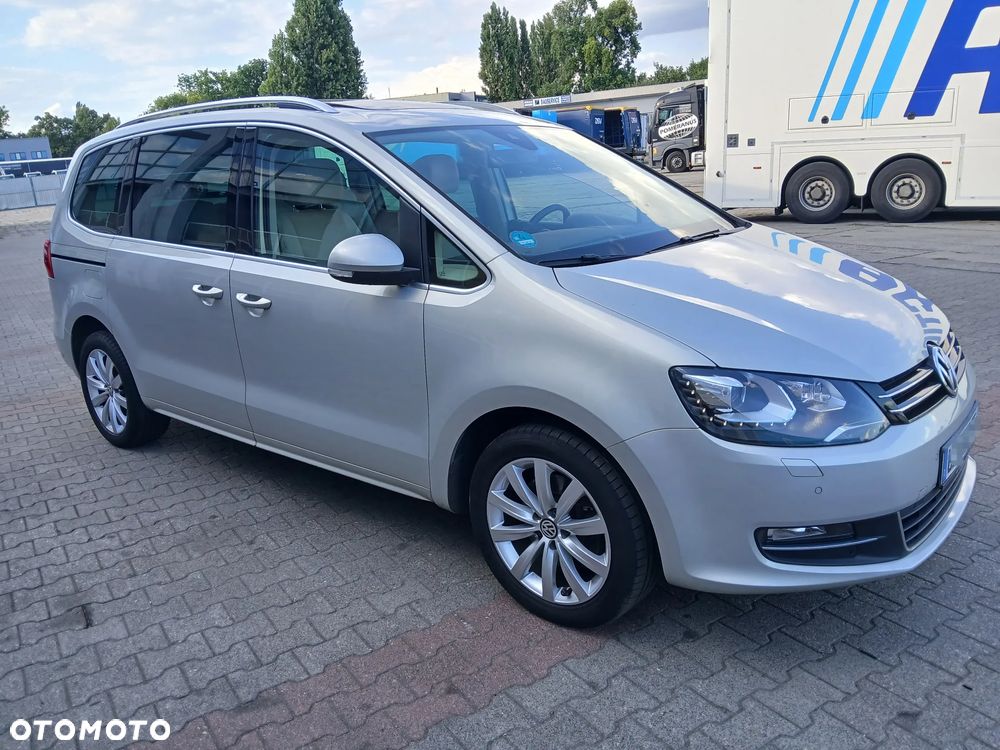 Volkswagen Sharan 2.0 TDI DSG Blue Motion Highline - 2