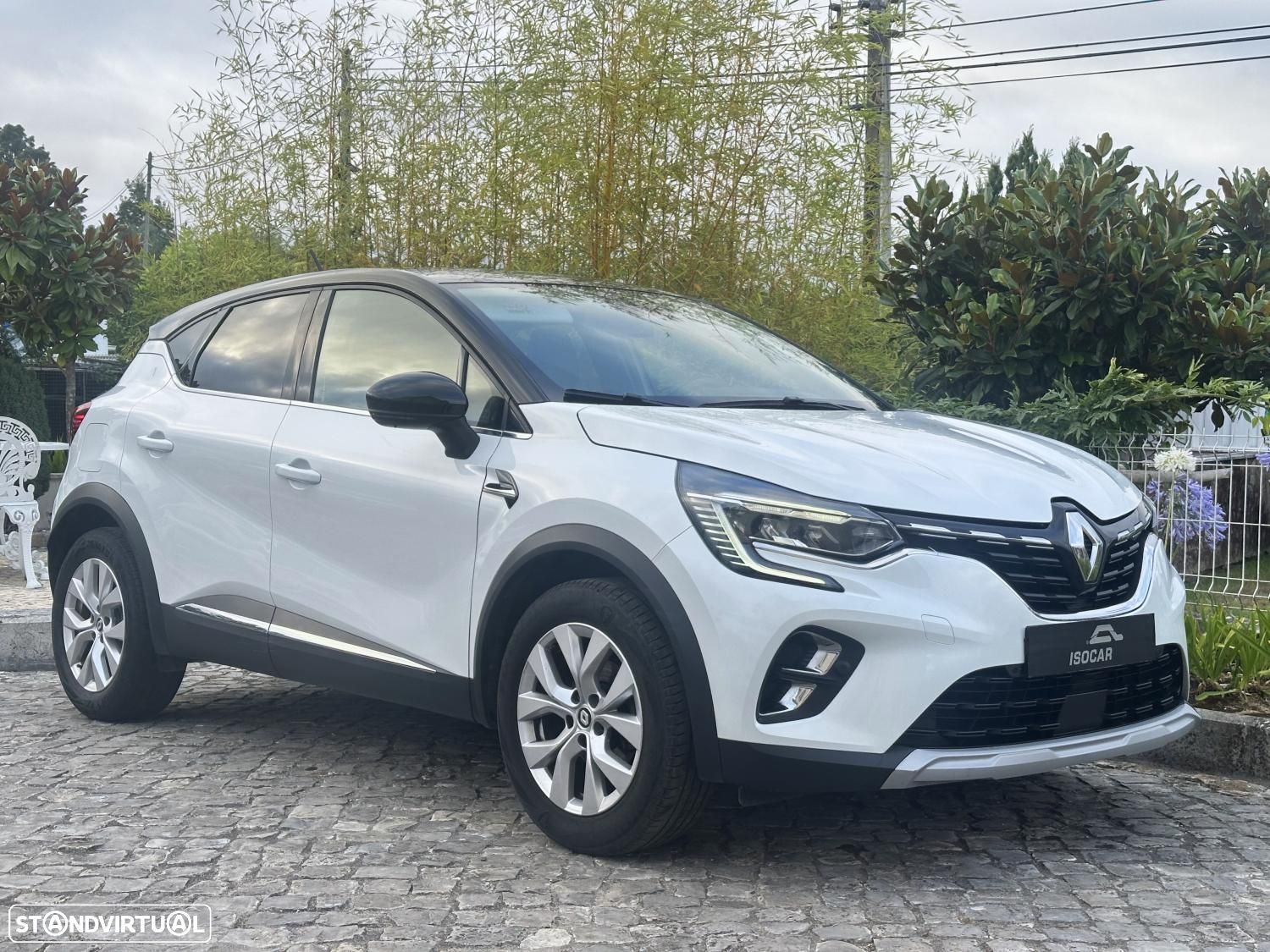 Renault Captur 1.0 TCe Exclusive - 1