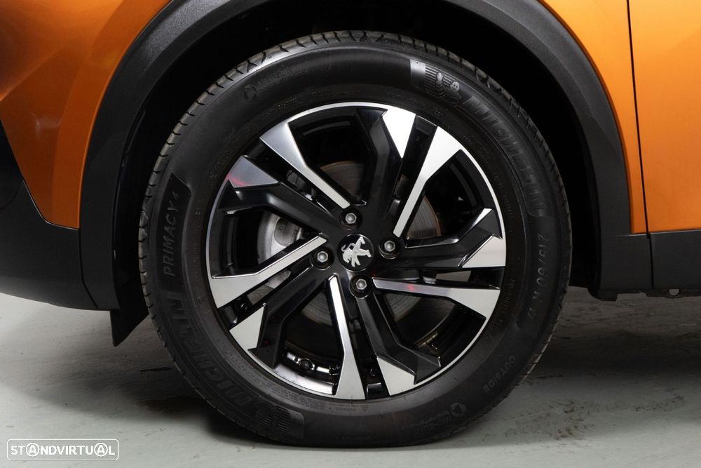 Peugeot 2008 1.2 PureTech Allure Pack EAT8 - 19