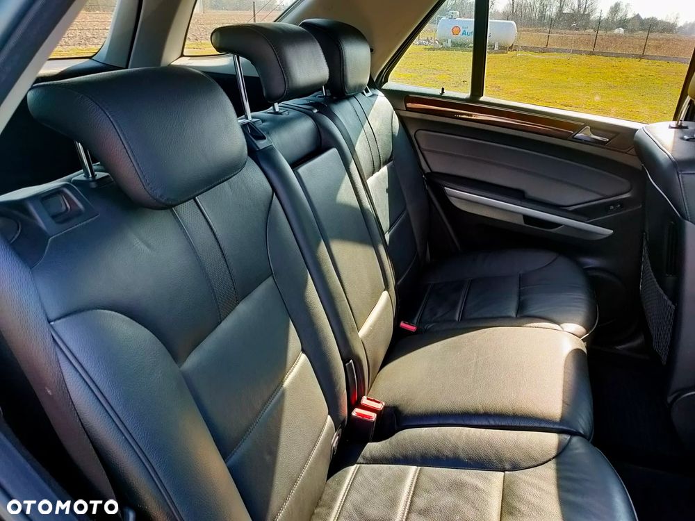 Mercedes-Benz ML - 30