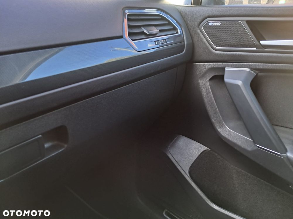 Volkswagen Tiguan Allspace - 30