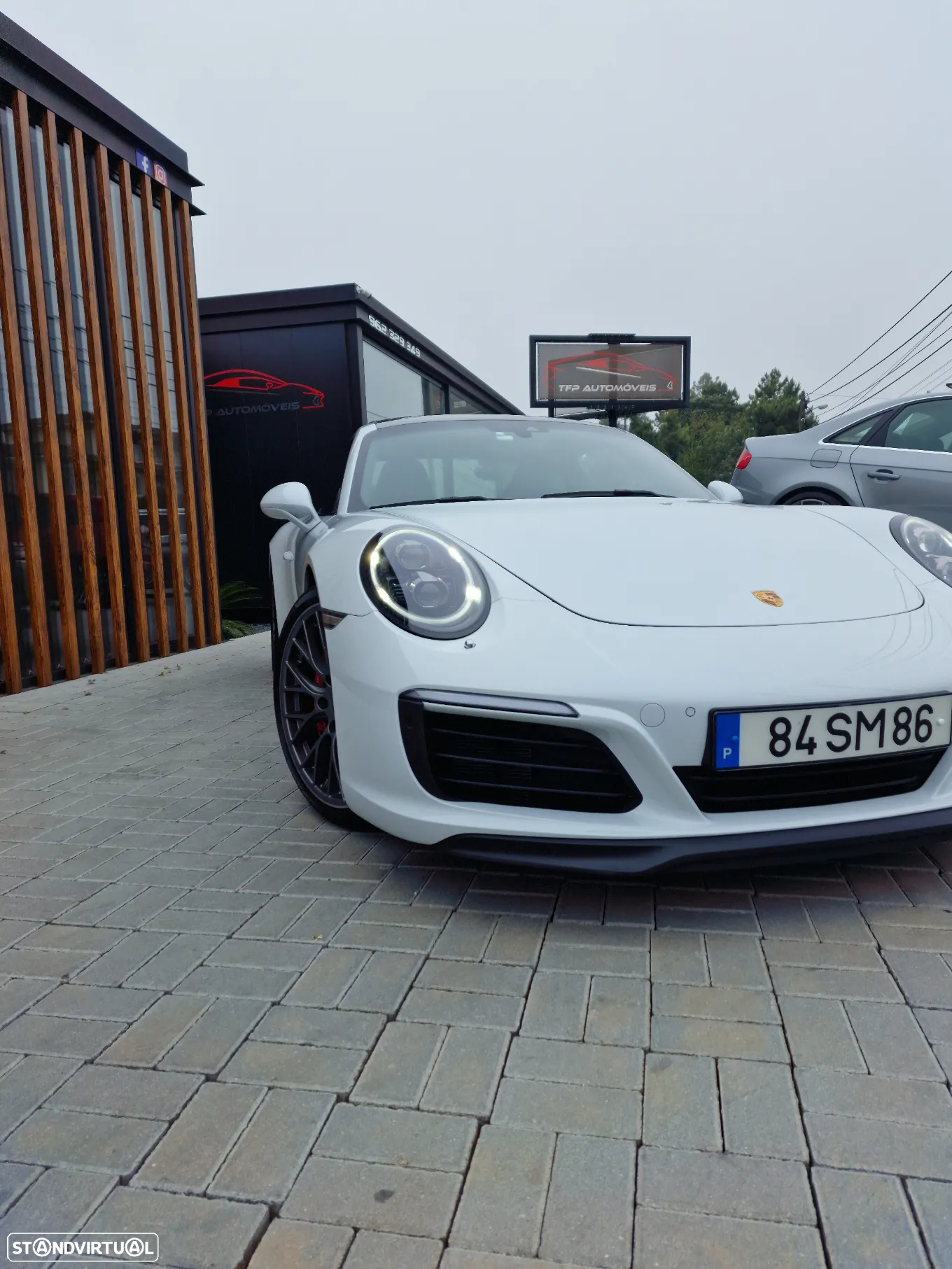 Porsche 911 (991) Carrera 4 S PDK - 24
