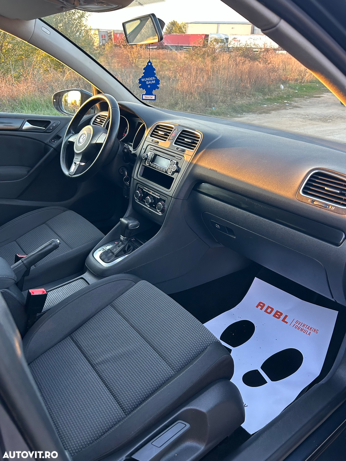 Volkswagen Golf 1.4 TSI Comfortline DSG - 14