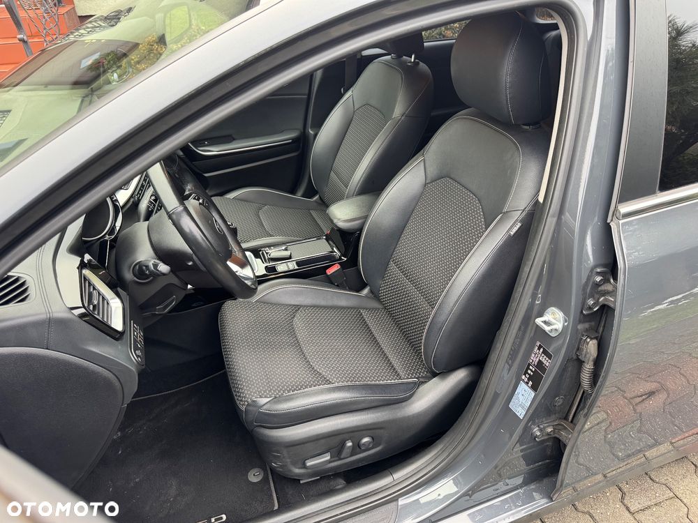 Kia Ceed 1.4 T-GDI OPF GT Line - 21