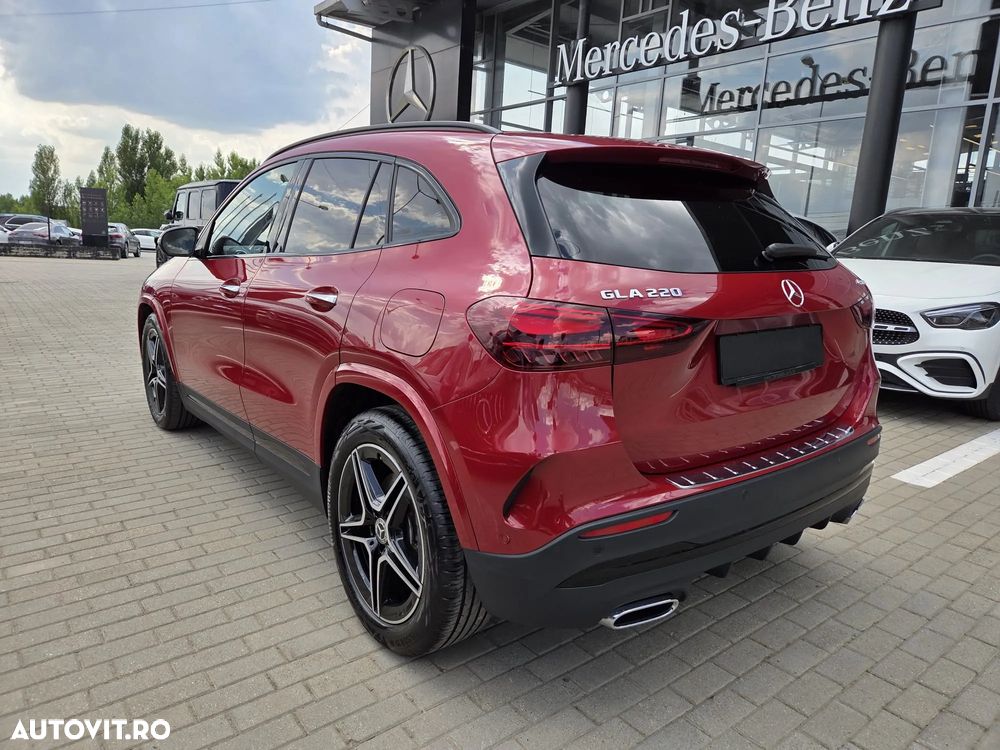 Mercedes-Benz GLA 220 4MATIC MHEV Aut. - 4