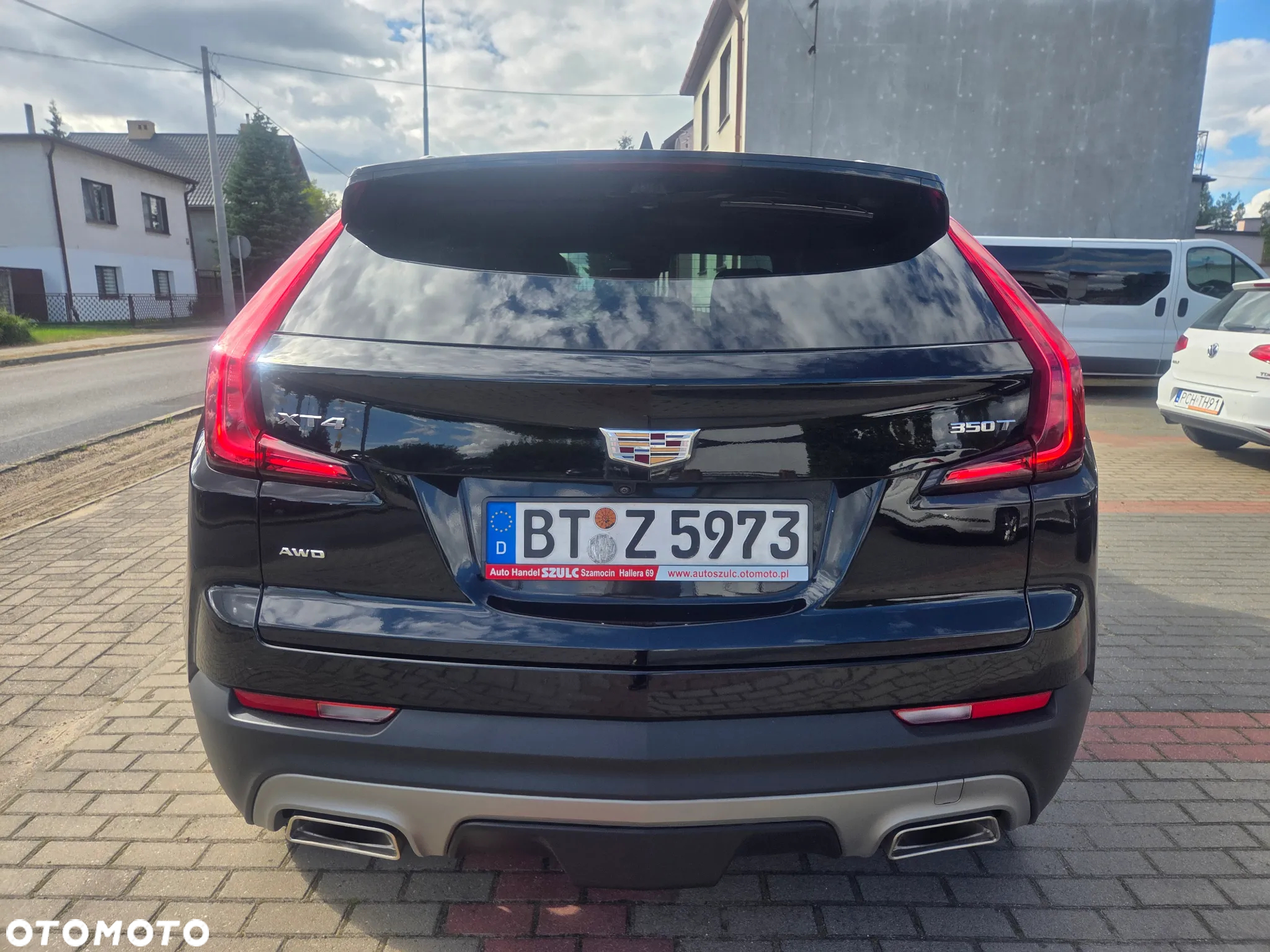 Cadillac XT4 350T AWD Premium Luxury - 11