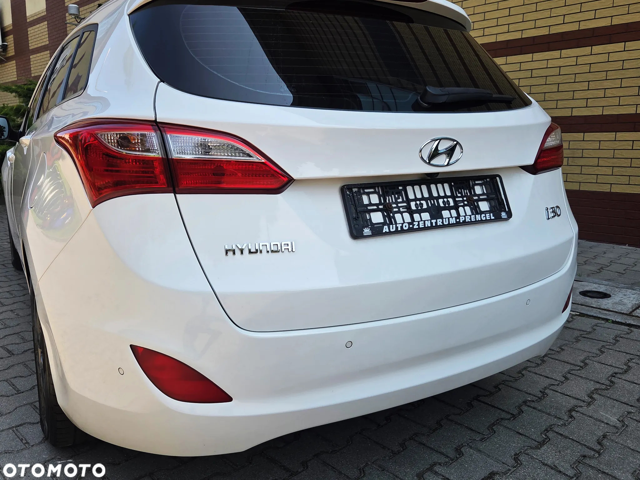 Hyundai i30 1.6 CRDi Comfort - 14