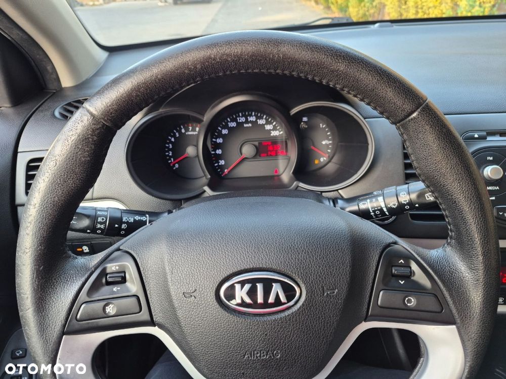 Kia Picanto - 11