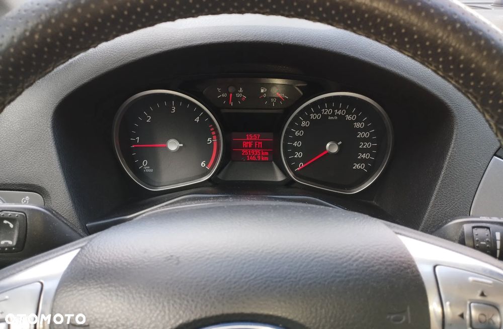Ford Mondeo - 8