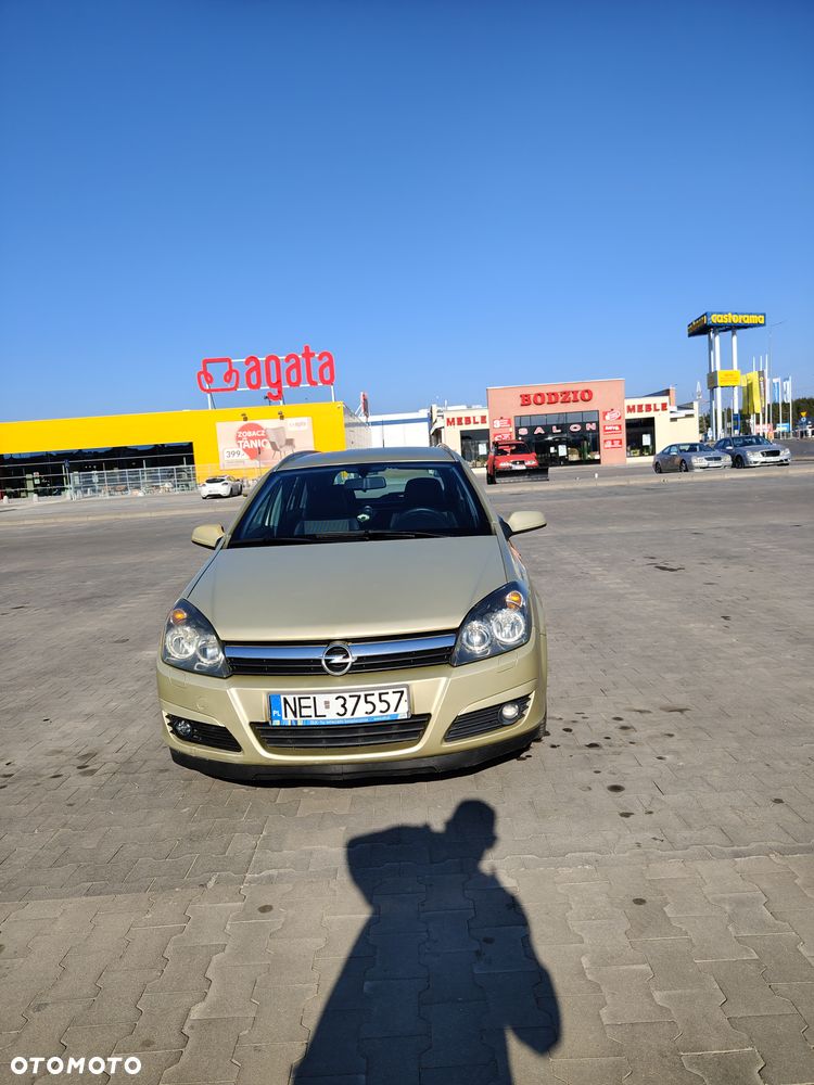 Opel Astra 1.7 CDTI Essentia - 14