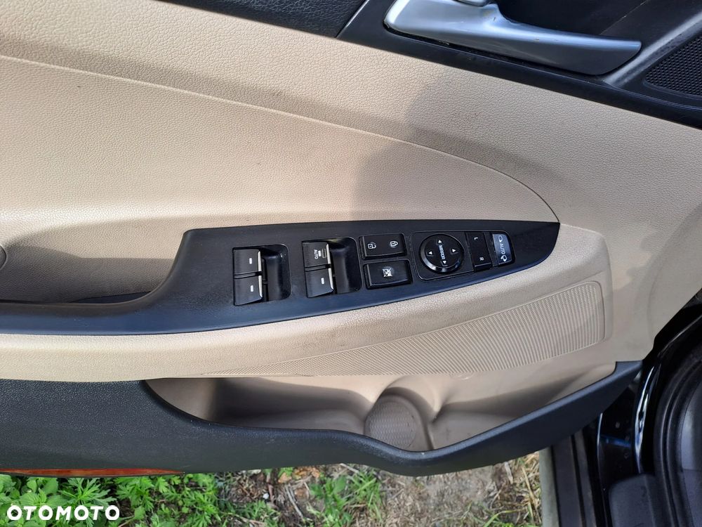 Hyundai Tucson 1.7 CRDI BlueDrive Premium 2WD DCT - 16