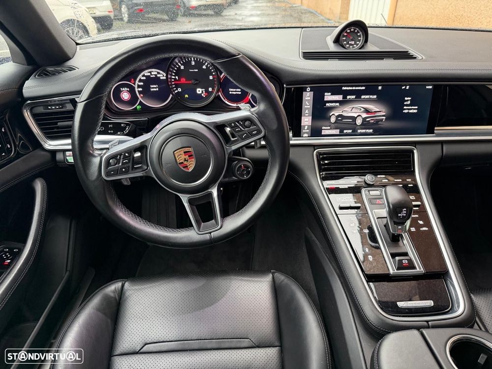 Porsche Panamera 4 S - 6