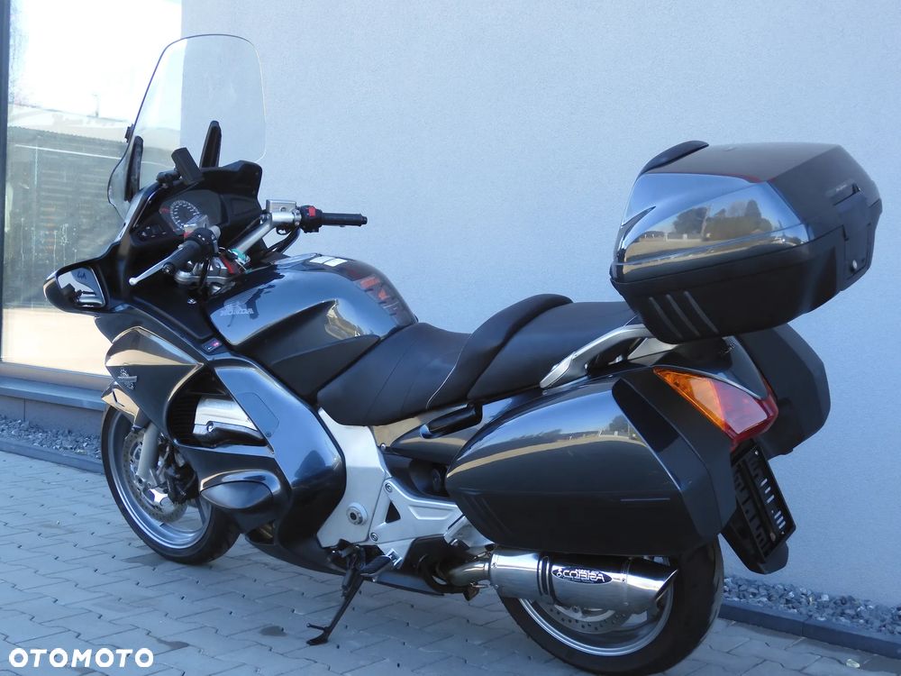 Honda ST - 36