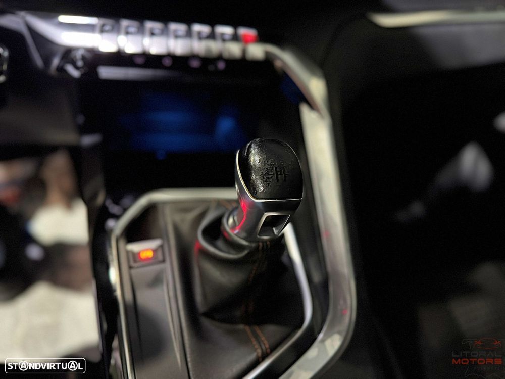 Peugeot 5008 1.6 BlueHDi Style - 28