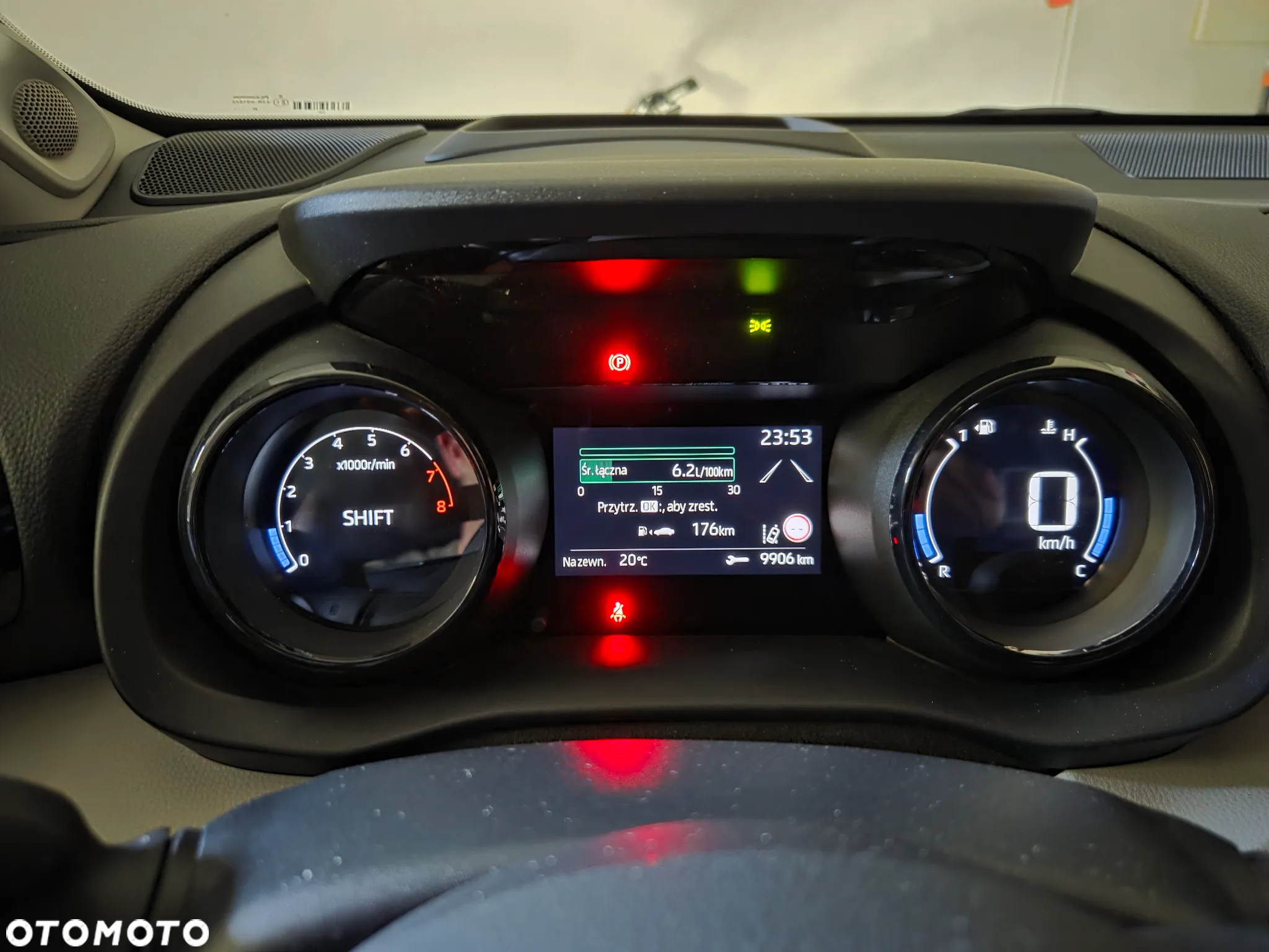 Toyota Yaris 1.5 Executive - 11