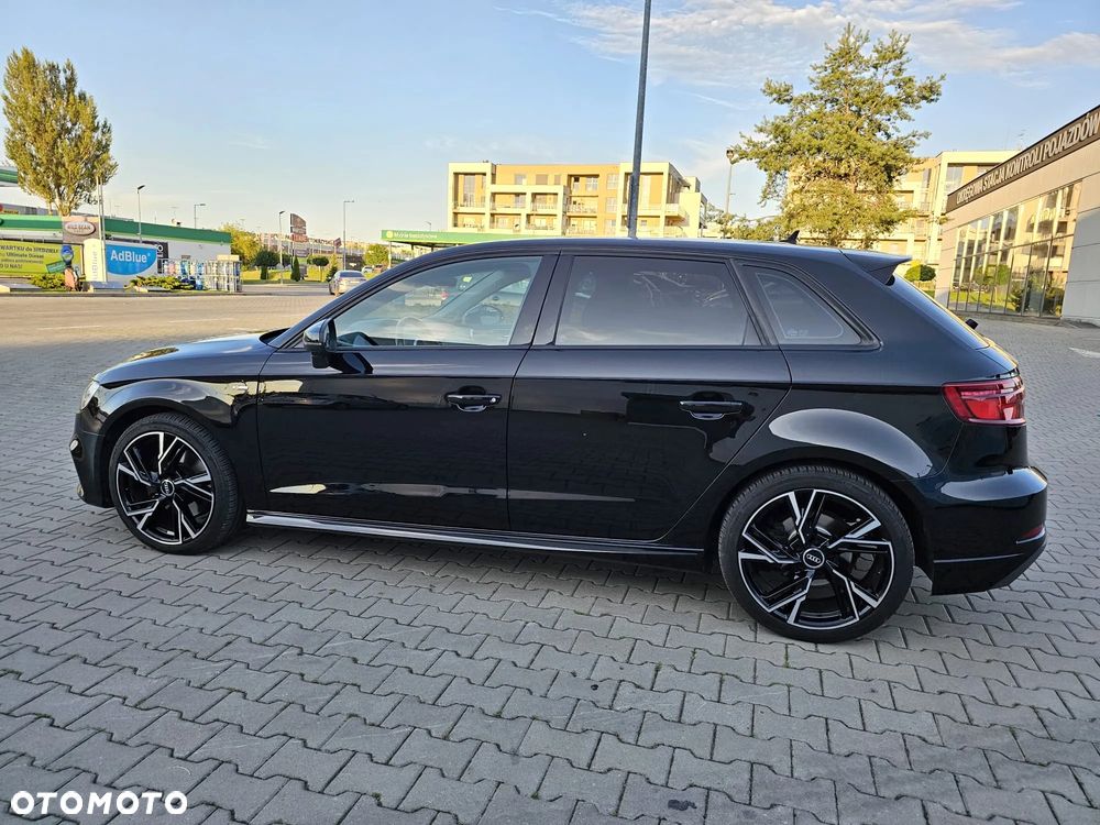 Audi A3 Sportback - 12