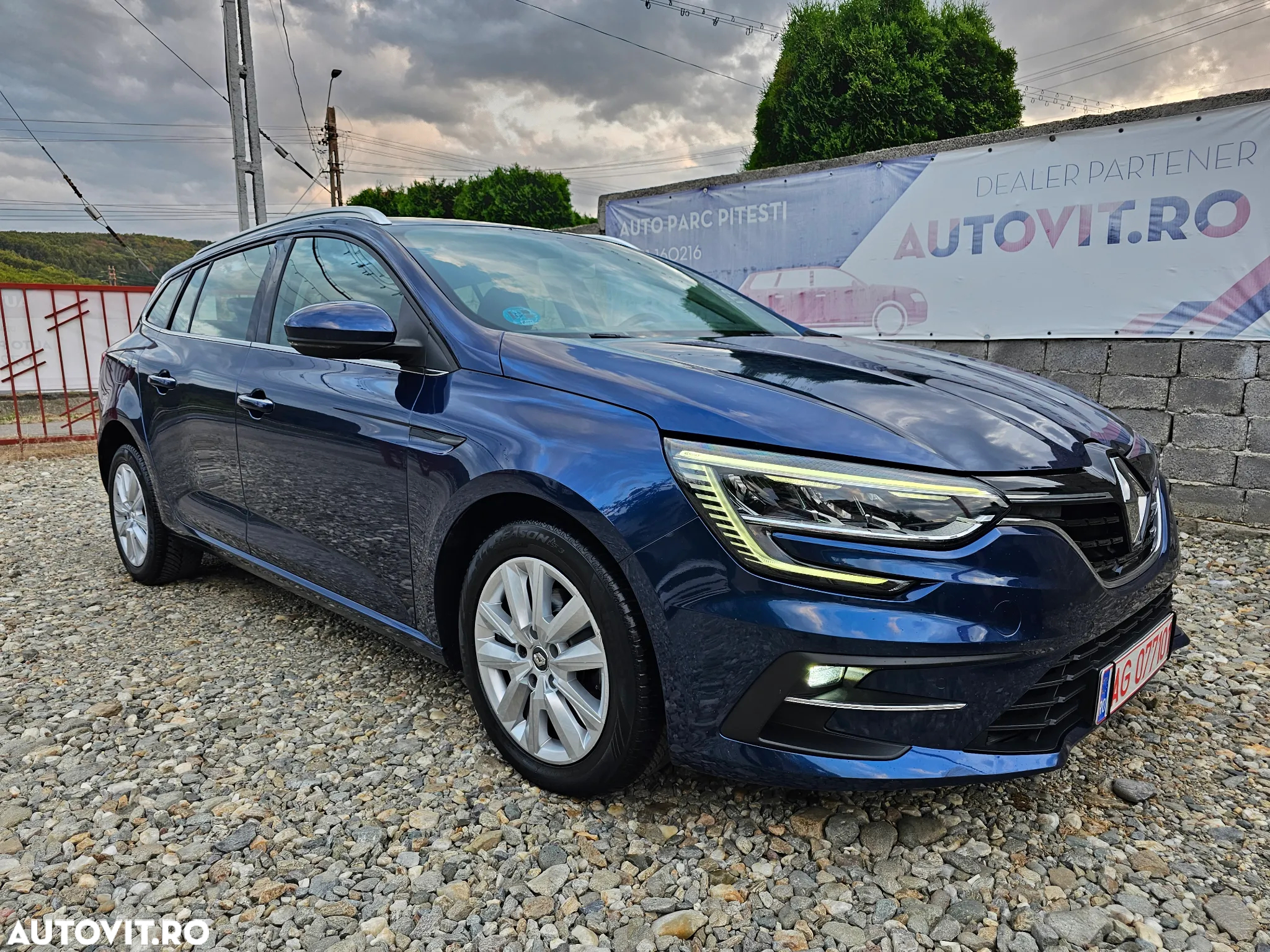 Renault Megane - 2