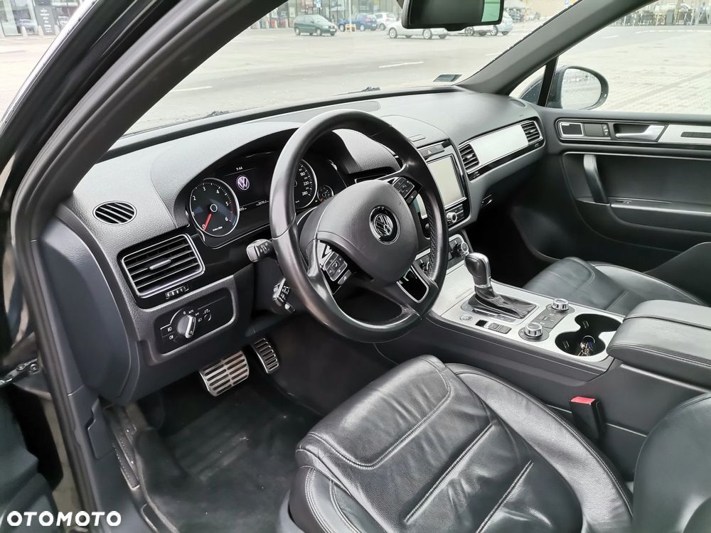 Volkswagen Touareg - 18