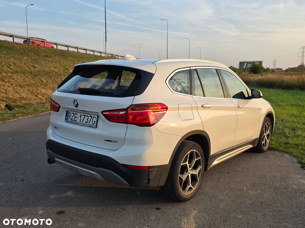 BMW X1 - 8